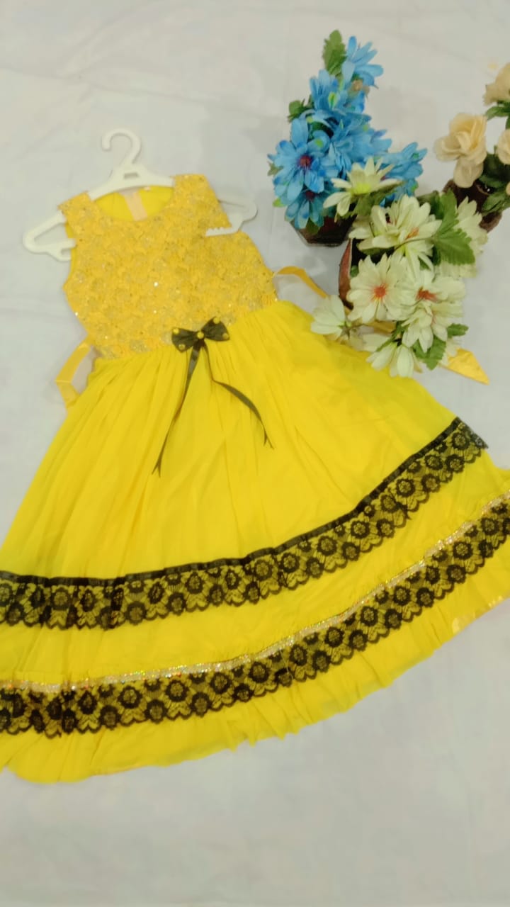 All Season Stylish Girls Frock – Comfortable & Trendy Wear